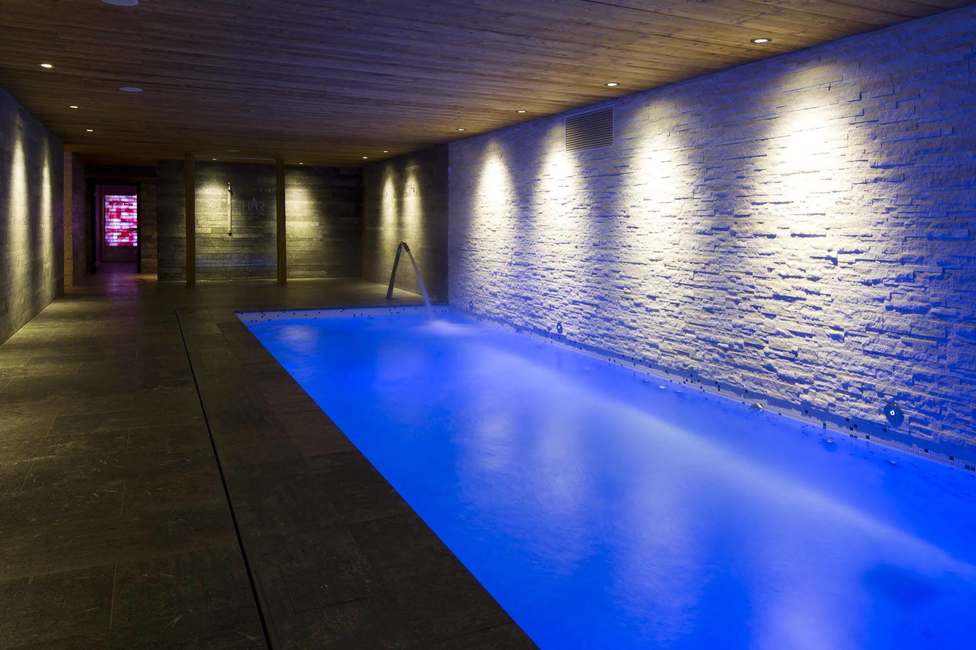 Hotel Spa Crychar 莱热 外观 照片